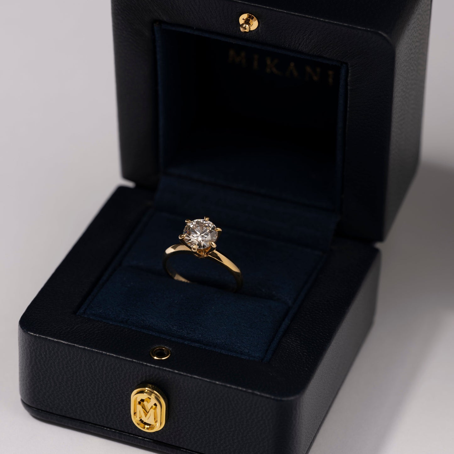 The 4 C’s at Alder Fine Jewellery: A Thoughtful Approach to Exceptional Diamonds